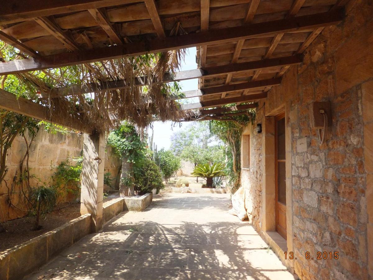 Lujosa Casa Mallorquina Restaurada Ses Salines  Bagian luar foto