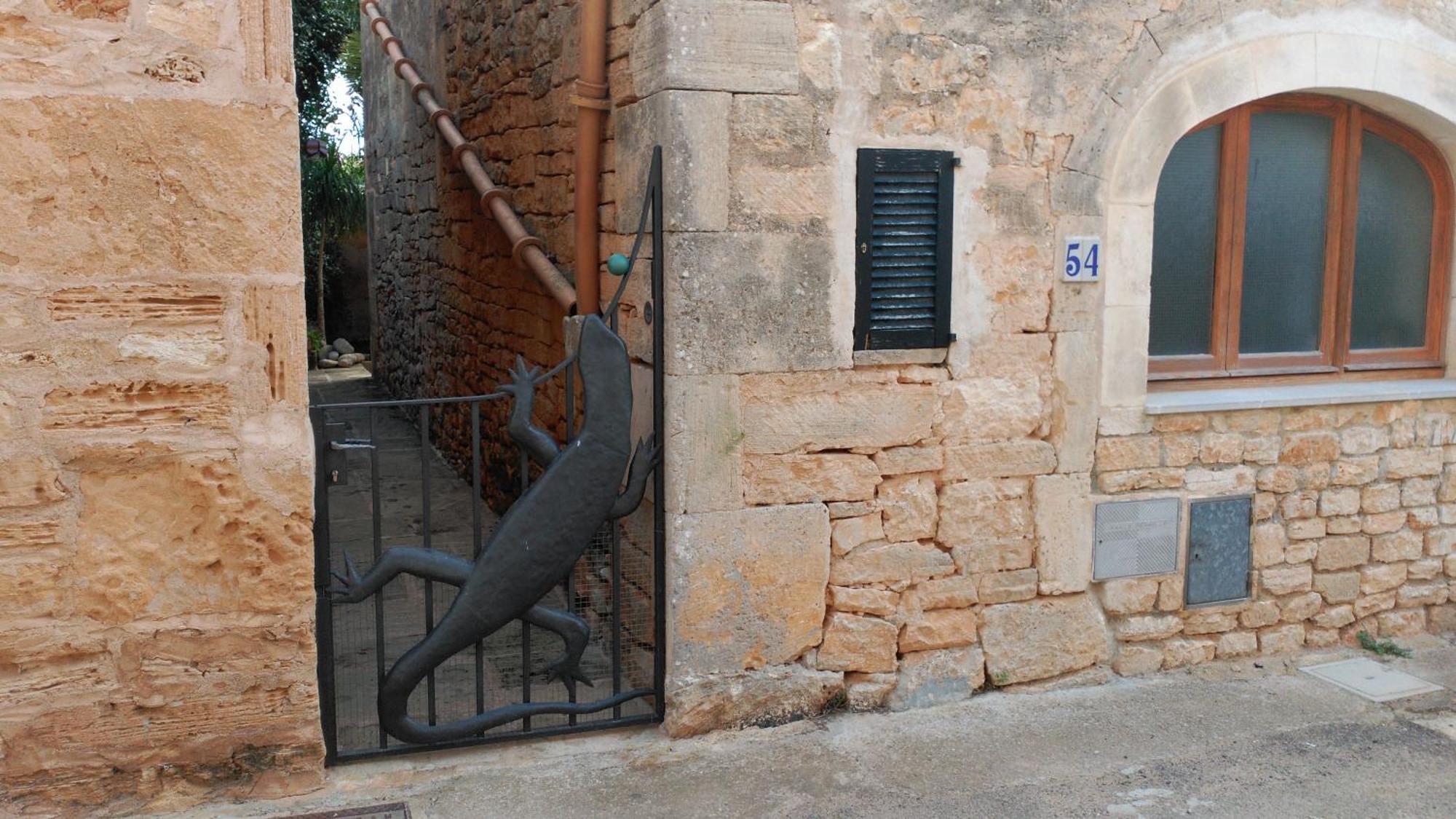Lujosa Casa Mallorquina Restaurada Ses Salines  Bagian luar foto